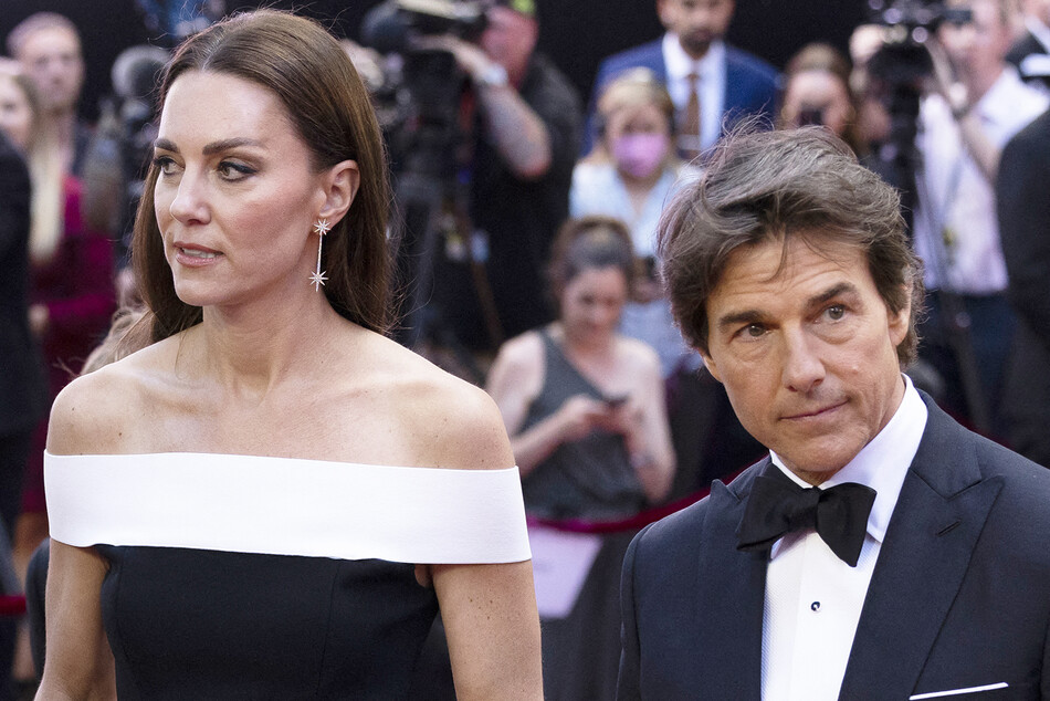 Кейт Миддлтон изящно поставила Тома Круза на место за нарушение королевского протокола