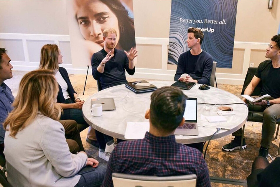 Принц Гарри во время своей работы в BetterUp, 2021