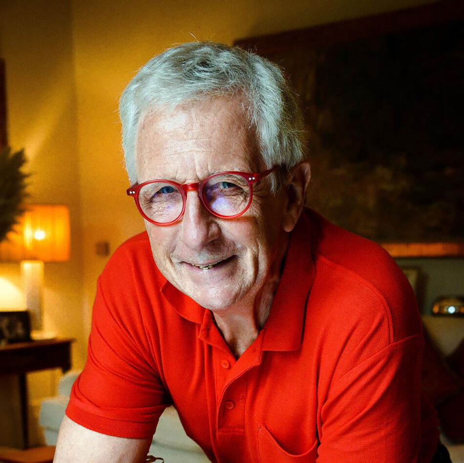 Роберт Лейси - британский историк и биограф