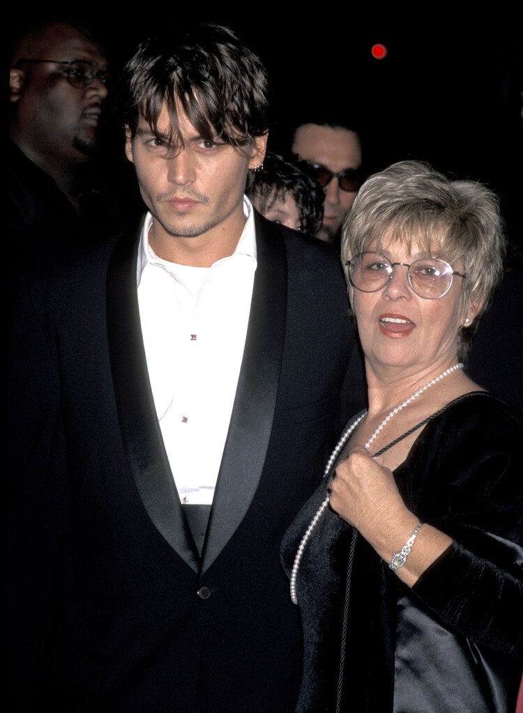 Мать Джонни Деппа оказалась настоящим чудовищем
