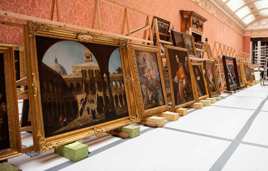 Внутри реконструкции знаменитой картинной галереи Букингемского дворца 2020 г.