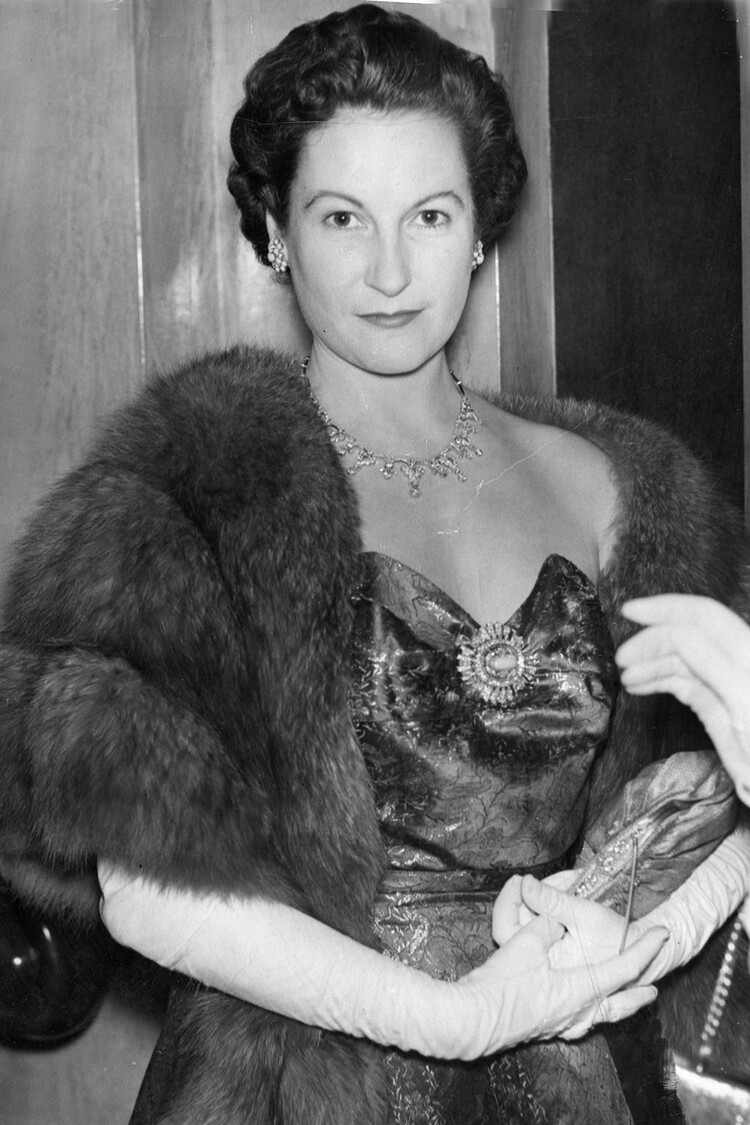 Энн Боуз-Лайон, принцесса Анна Датская