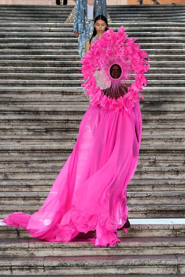 Valentino Couture осень-зима 2022/23