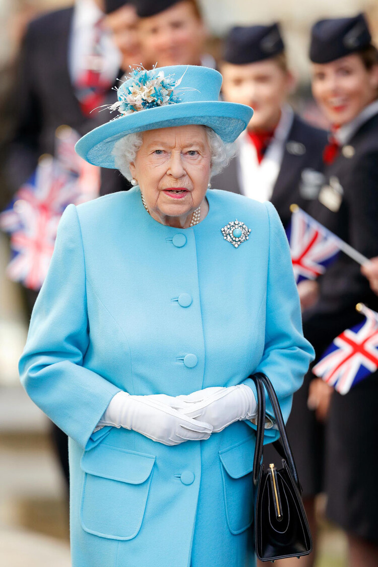 Почему предстоящий Платиновый юбилей Елизаветы II уже нарекли «катастрофой» и «фиаско»