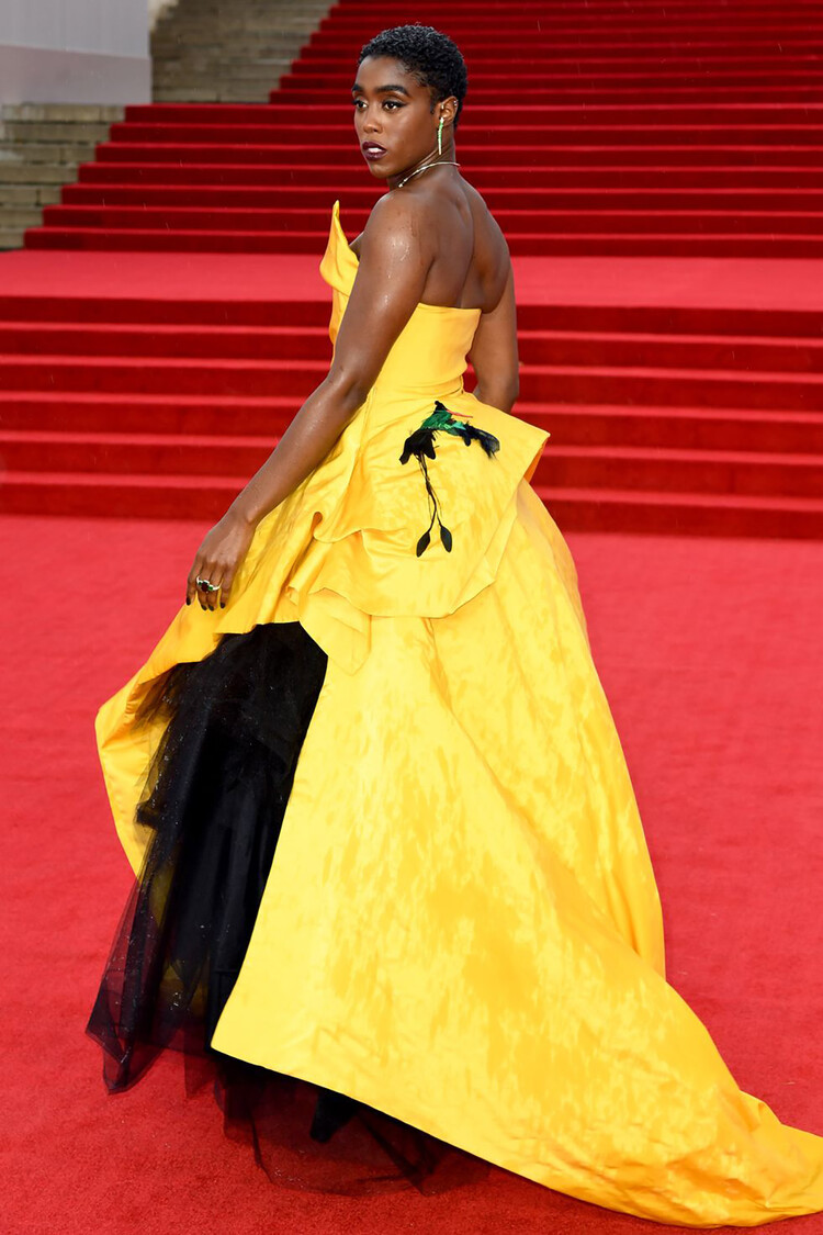 Лашана Линч на мировой премьере фильма «Не время умирать», в королевском Альберт-холле, в Лондоне, 28 сентября 2021