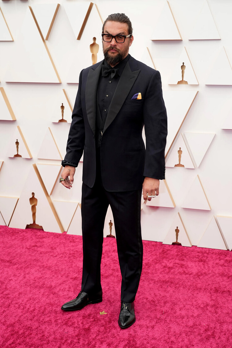 Джейсон Момоа