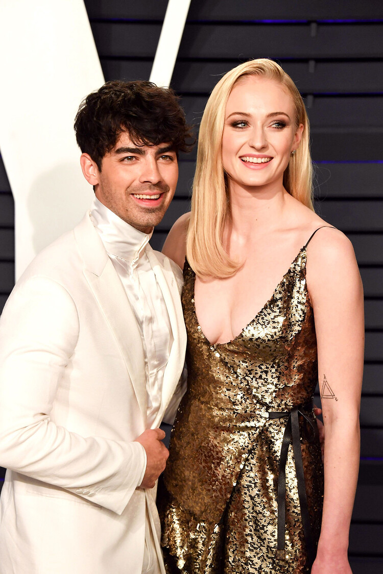 Sophie_Turner_Joe_Jonas_discuss_second_pregnancy_01_Mainstyle.jpg