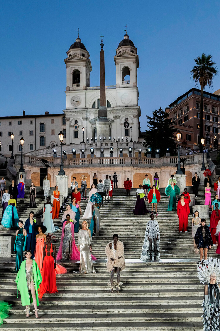 Valentino Couture осень-зима 2022/23
