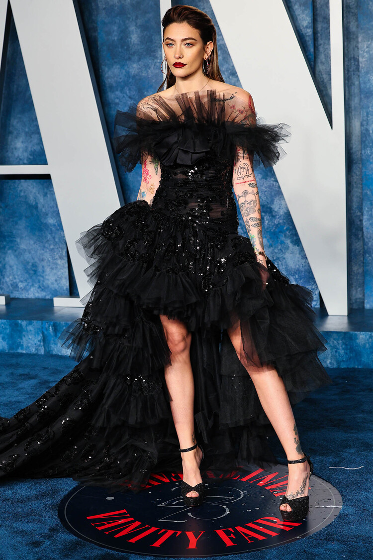 Пэрис Джексон в платье Giambattista Valli Haute Couture