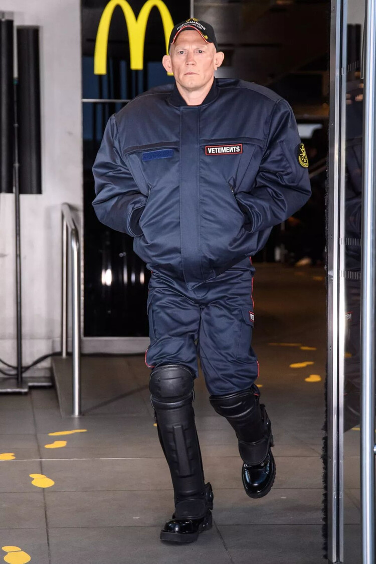 Vetements весна-лето 2020