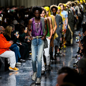 Dior Men осень 2026: Джонатан Андерсон против нормальности