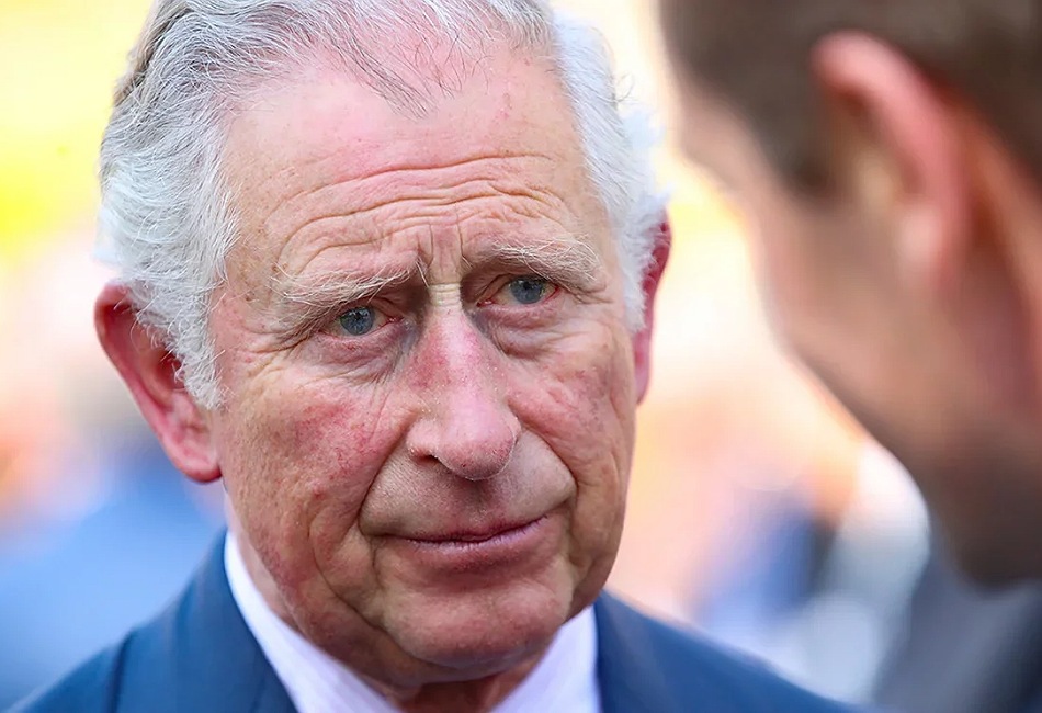 Принц Чарльз не поддерживает связь с Гарри