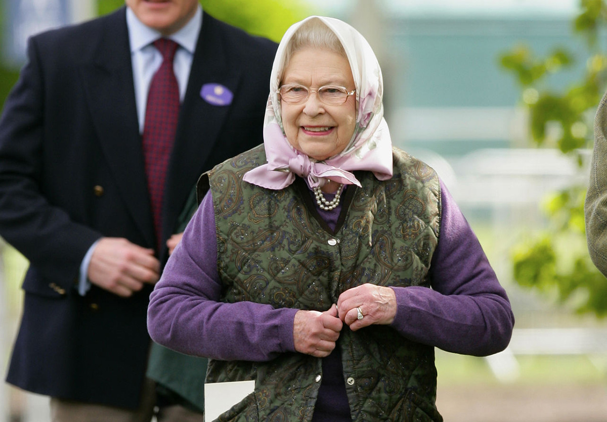 Как Елизавета II каждое лето отдыхает в Шотландии